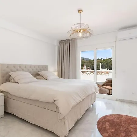 Kayla Penthouse Apartment Marbella